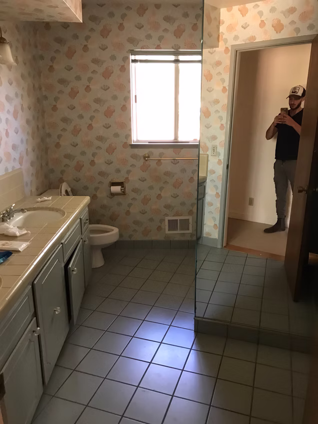 SAN FRANCISCO BATHROOM REMODEL before