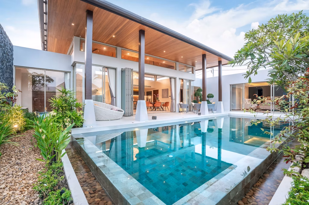 Pool house built by general contractor